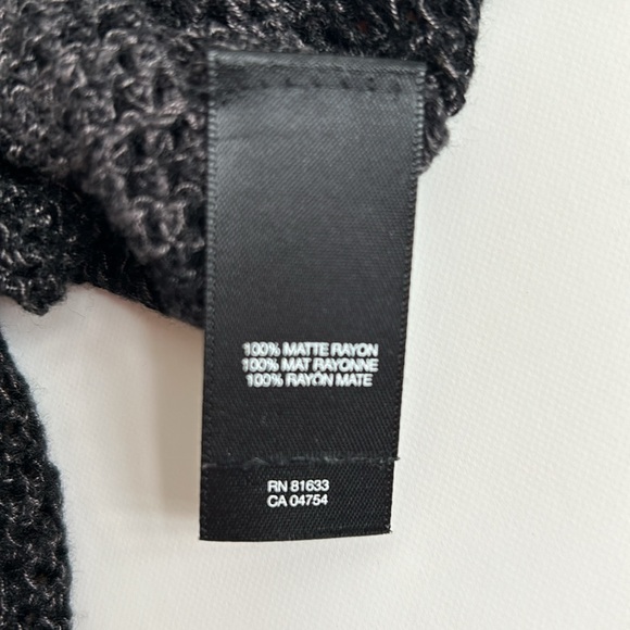 Kenneth Cole Vintage Rayon Sheer Black/Grey Sweater EUC W/Jeans/skirt/slacks - Picture 12 of 12